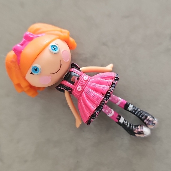 Lalaloopsy Mini Littles Bea Spells 3" Doll - Picture 2 of 7